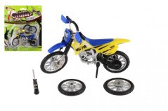 Motorka prstová s doplňky kov/plast 12cm